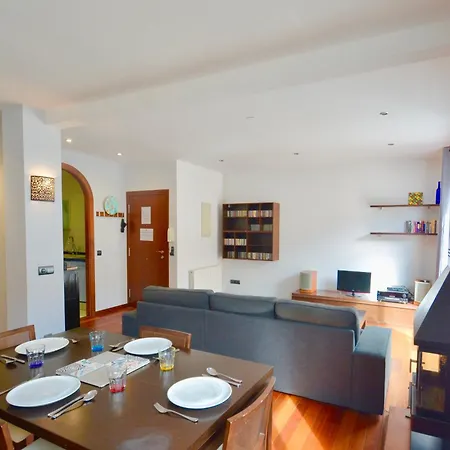 Ollie By Hello Homes *