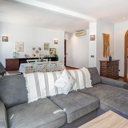 Ollie By Hello Homes * Sitges