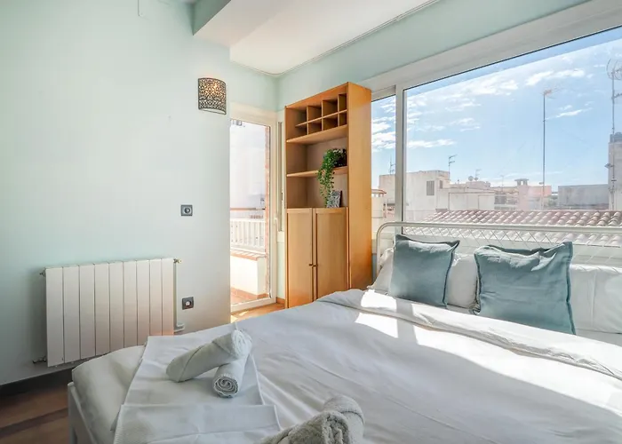 Ollie By Hello Homes *