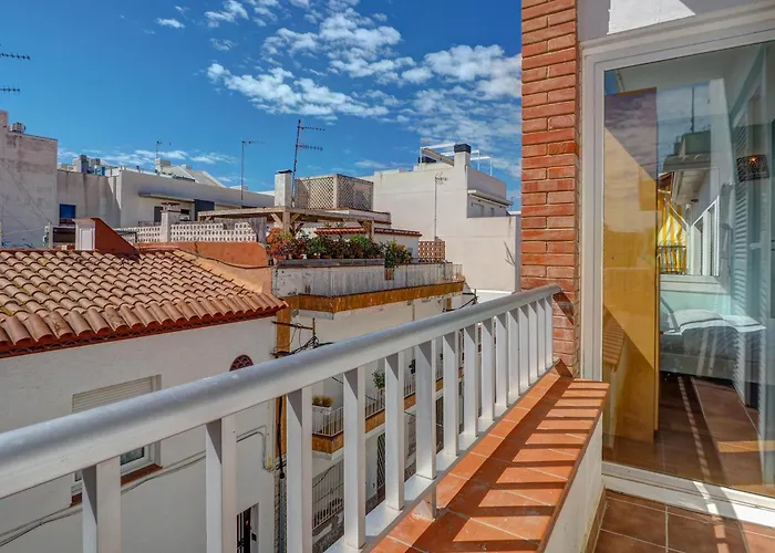 Апартаменти Ollie By Hello Homes *