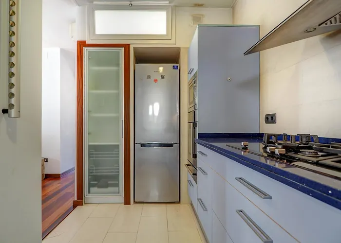 Ollie By Hello Homes Сіджас